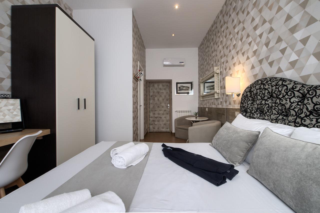 Domus Pietro Inn Rzym Zewnętrze zdjęcie