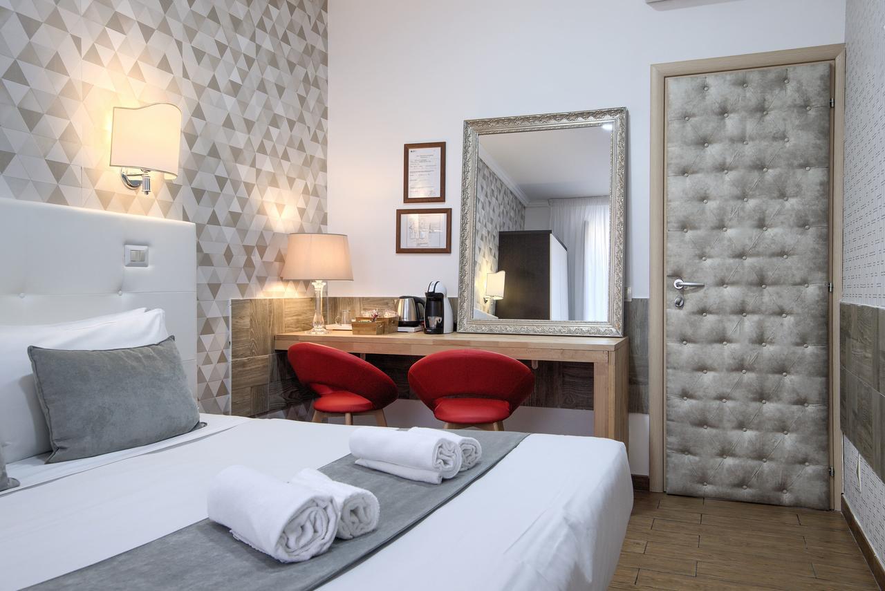 Domus Pietro Inn Rzym Zewnętrze zdjęcie