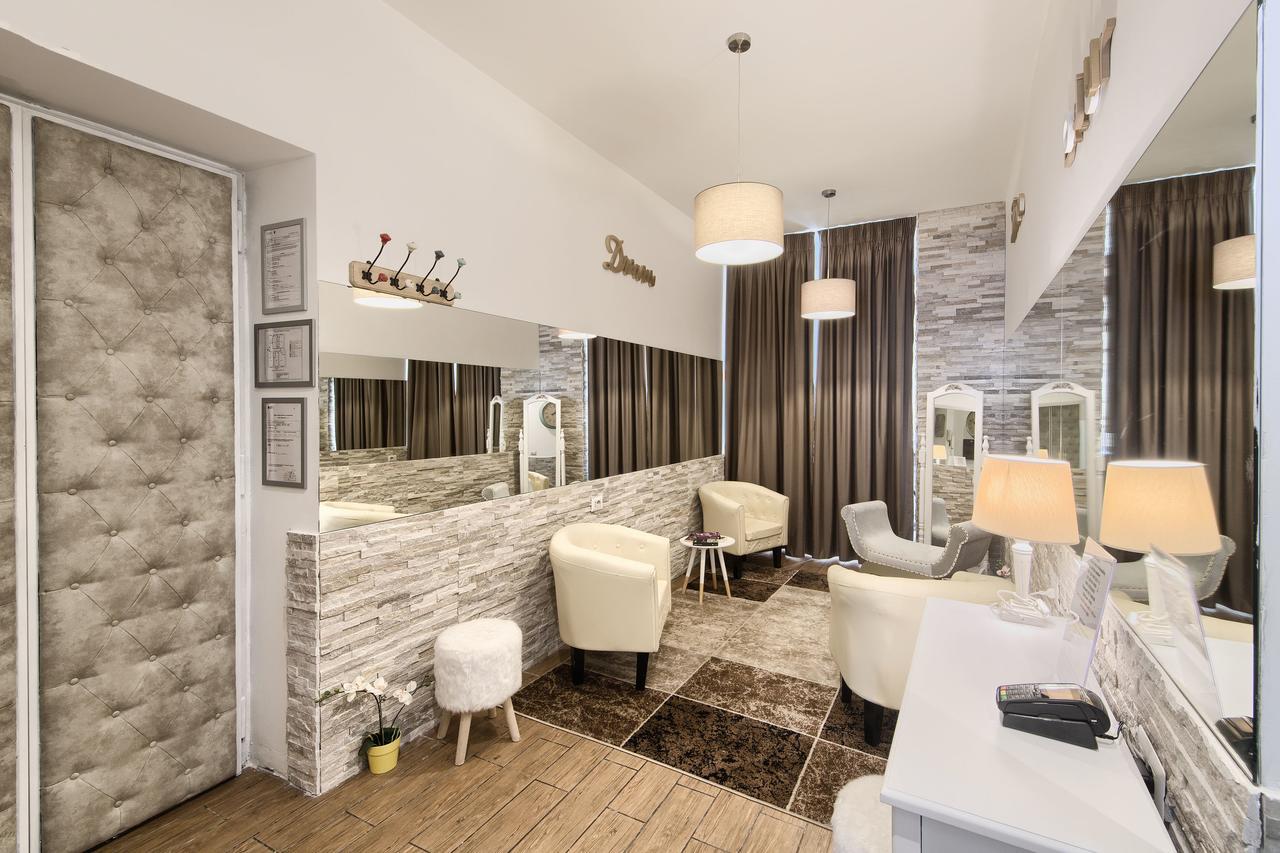 Domus Pietro Inn Rzym Zewnętrze zdjęcie